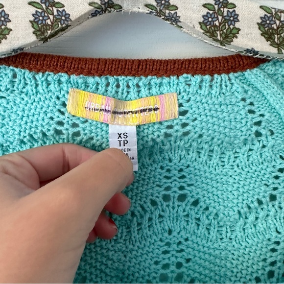 Urban Outfitters Crochet Sweater Crop Top - Picture 3 of 6